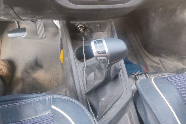 Used CHANGAN KAICHENG Ruixing EM60 2024 Comfort Model 6 Seats 41.86 kWh Side-Hinged Doors
