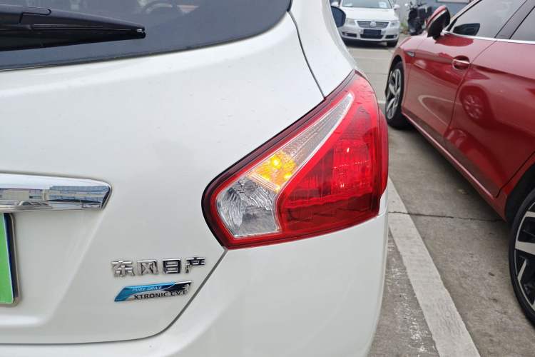 Used Nissan Tiida 2011 1.6L CVT Comfort Model Right Rear Taillight