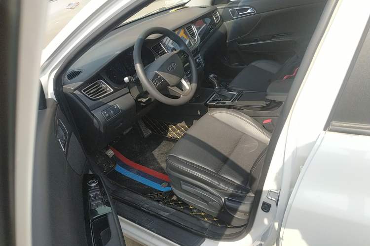 Used Hyundai Mistra 2014 1.8L Automatic Smart GLS