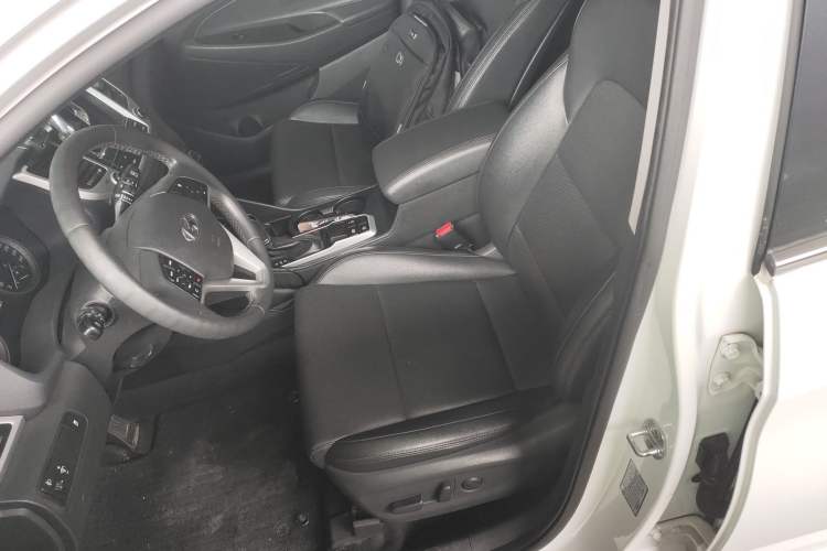 Used Hyundai Tucson 2018 1.6T Dual-Clutch Two-Wheel Drive 15th Anniversary Special Edition
