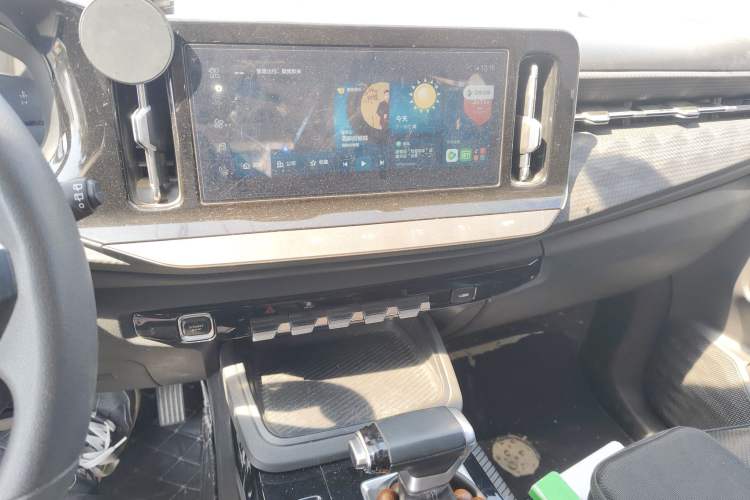 Used Baojun RM-5 2019 1.5T CVT Elite Version with 24-Hour Online Service 6 Seats
