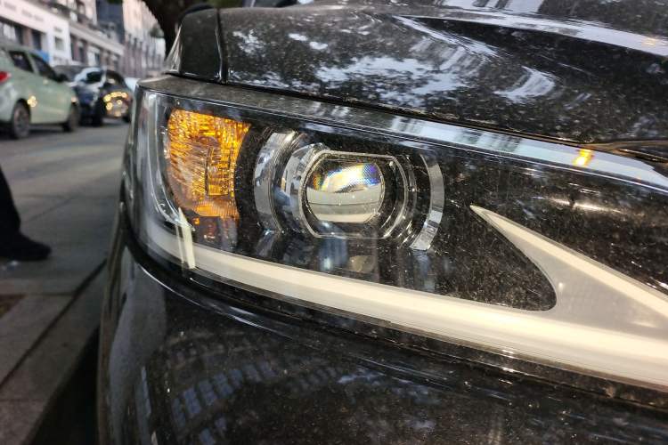 Used Lexus ES 2023 200 Excellence Edition