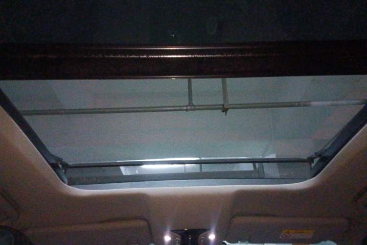 Used GAC Trumpchi GS8 2017 320T Two-Wheel Drive Luxury Smart Connectivity Version (7 Seats) Headliner