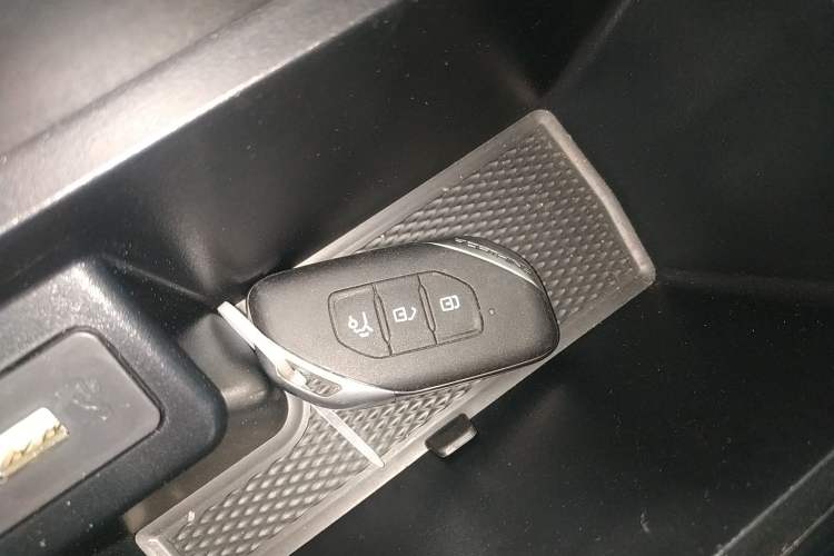 Used FORTHING T5 2022 Shengshi Version 1.5T Automatic - Yuanmeng Edition 5 Seats