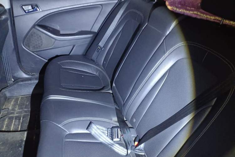 Used Kia K5 2012 2.0L Automatic DLX