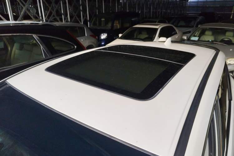 Used Honda Jade 2017 210 TURBO CVT Luxury Edition 5 Seats