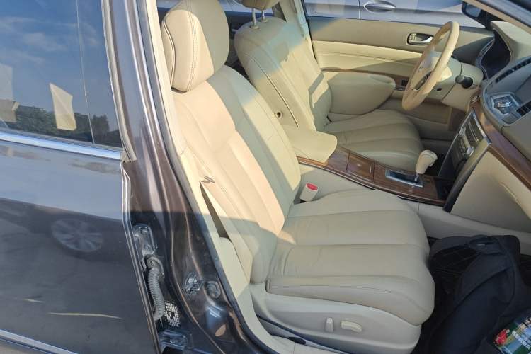 Used Nissan Teana 2011 2.5L XL Advanced Edition
