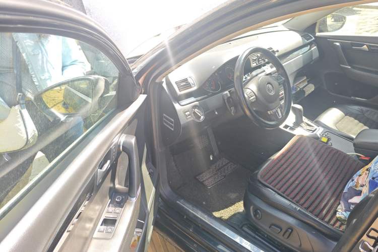 Used Volkswagen Magotan 2015 Facelift 1.8TSI Luxury Model Driver Seat