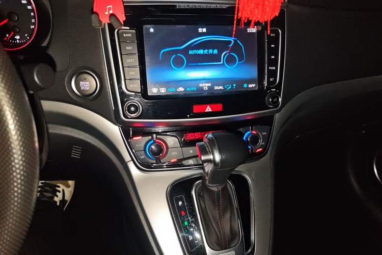 Used Haval M6 2017 1.5T Automatic Two-Wheel Drive Elite Model
