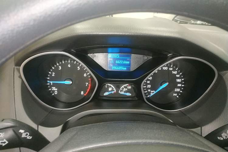 Used Ford Focus 2015 Hatchback 1.6L Automatic Comfort Model
