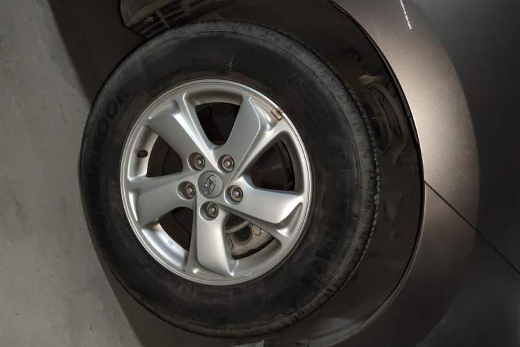 Used Hyundai ix35 2012 2.0L Manual Two-Wheel Drive New Edition GL
