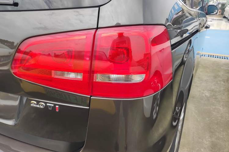 Used Volkswagen Sharan 2014 2.0 TSI Standard Model