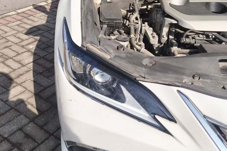 Used Lexus ES 2020 200 Luxury Edition Right Front Headlight