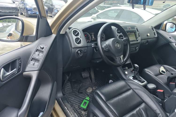 Used Volkswagen Tiguan 2012 2.0 TSI Automatic All-Wheel Drive Elite Edition