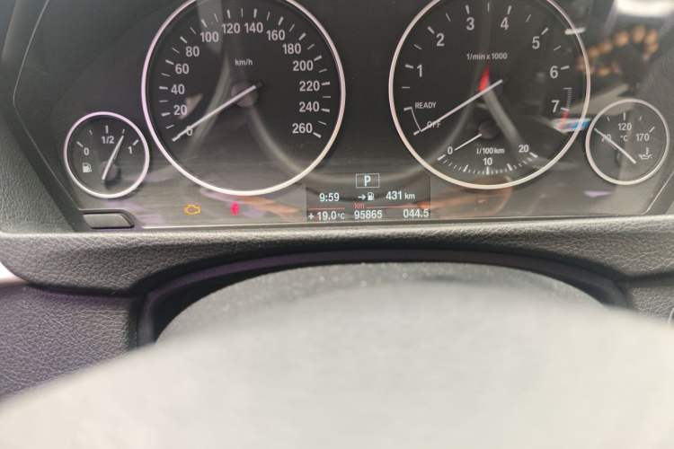 Used BMW 3 Series 2014 320Li Fashion Model