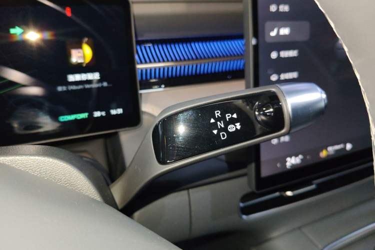 Used XPeng G6 2025 625 Long-Range Max Flagship Edition
