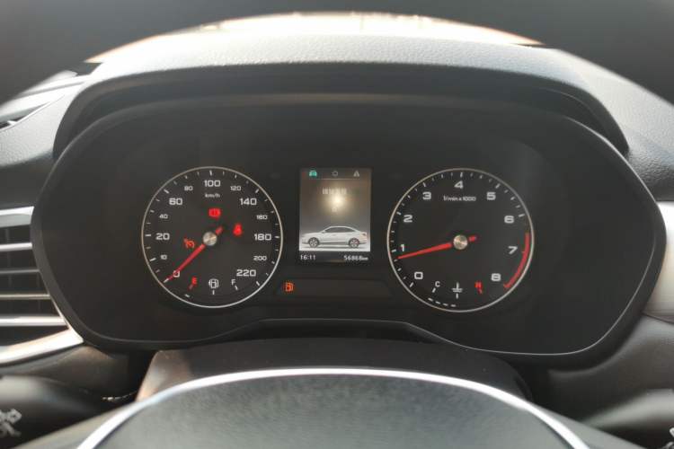 Used Roewe i5 2019 1.5L Manual 4G Connect Leehao Flagship Edition