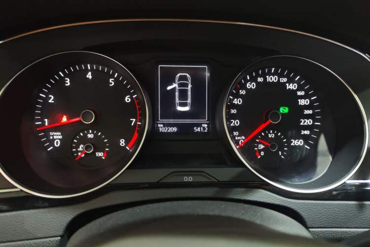 Used Volkswagen Magotan 2020 330TSI DSG Leading Model
