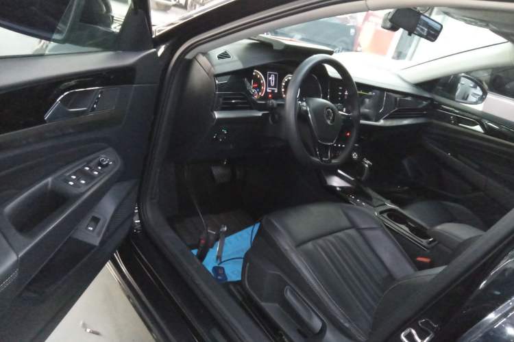 Used Volkswagen Passat 2020 Revised Version 280TSI Business Edition China VI Standard
