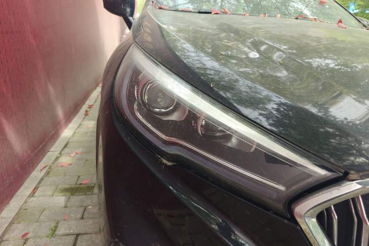 Used Hongqi H5 2018 30TD Dynamic Edition Right Front Headlight