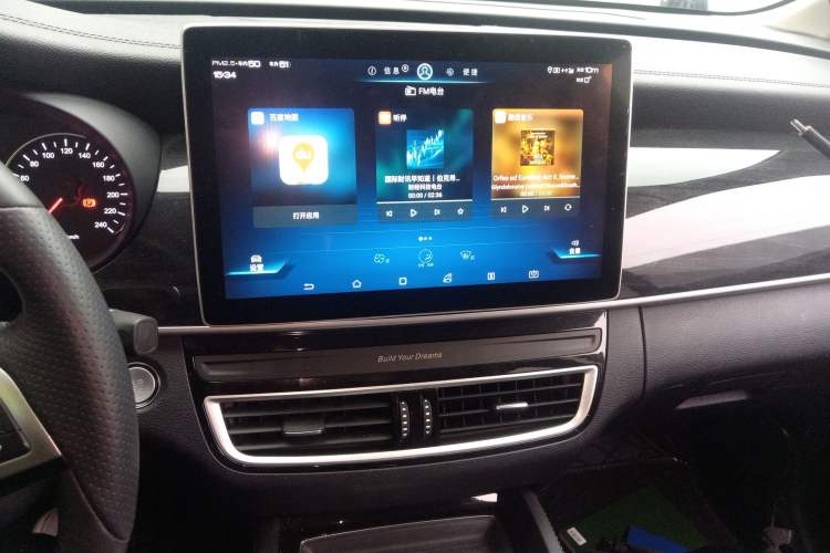 Used BYD Song MAX 2019 1.5T Automatic Smart Connect ZhiLian RuiDong Model 7 Seats China V Emission Standard Audio And AC Panel