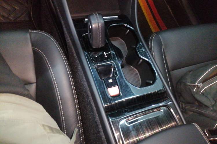 Used Volvo XC40 2021 T3 Zhiyuan Luxury Edition Gear Lever