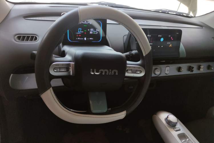 Used CHANGAN NEVO Lumin 2025 205 km Xiangqin Version Steering Wheel