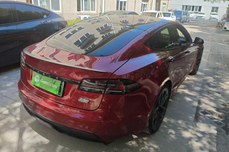 Used Tesla Model S 2023 Three-Motor All-Wheel-Drive Plaid Version