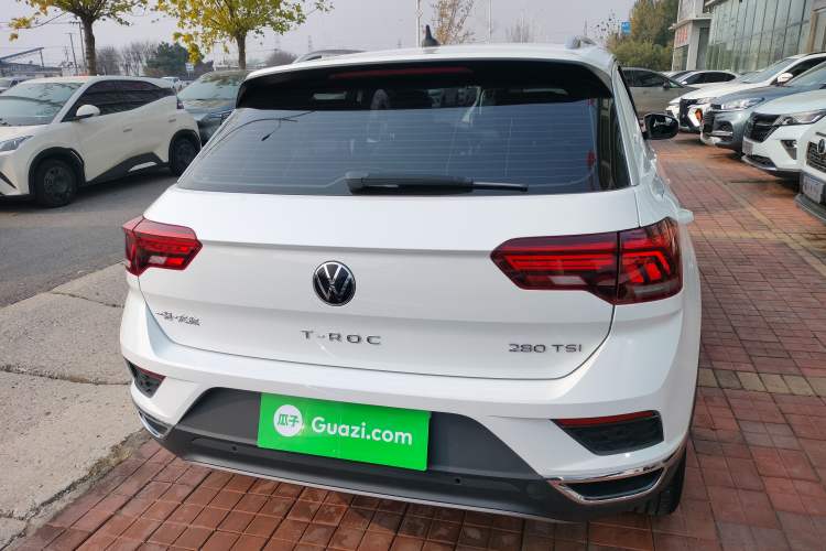 Used Volkswagen T-ROC 2021 280TSI DSG Two-Wheel Drive Comfort Connect Edition
