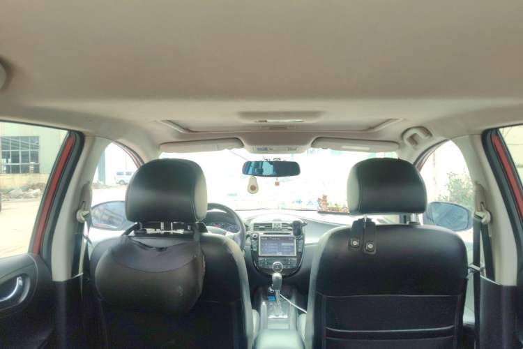 Used Nissan Tiida 2011 1.6L CVT Smart Version