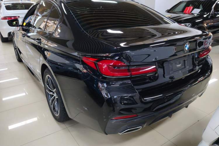 Used BMW 5 Series 2021 525i M Sport Package