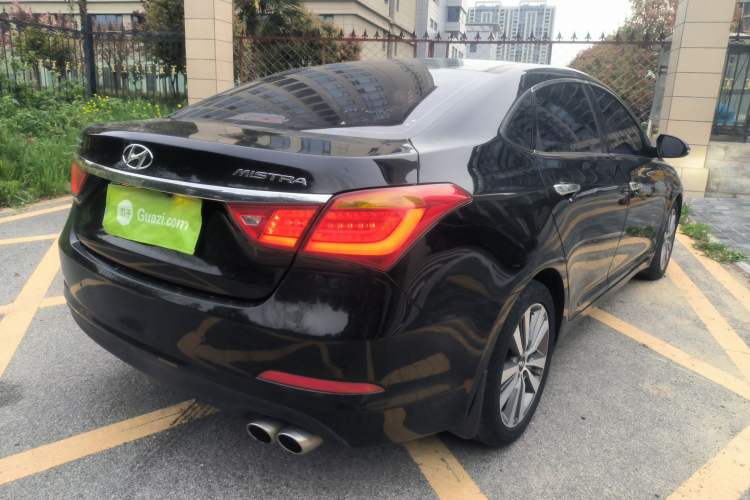 Used Hyundai Mistra 2014 1.8L Automatic Deluxe DLX Model Rear Right 45 Deg