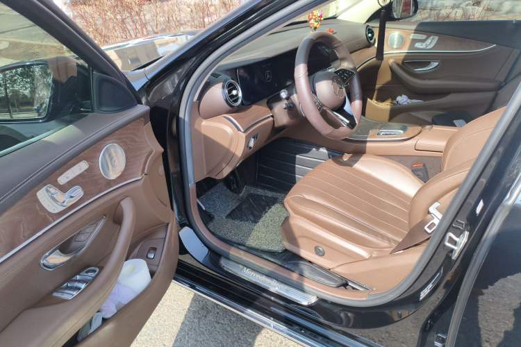 Used Mercedes-Benz E-Class 2021 Restyled E 300 L Luxury Edition Driver Seat