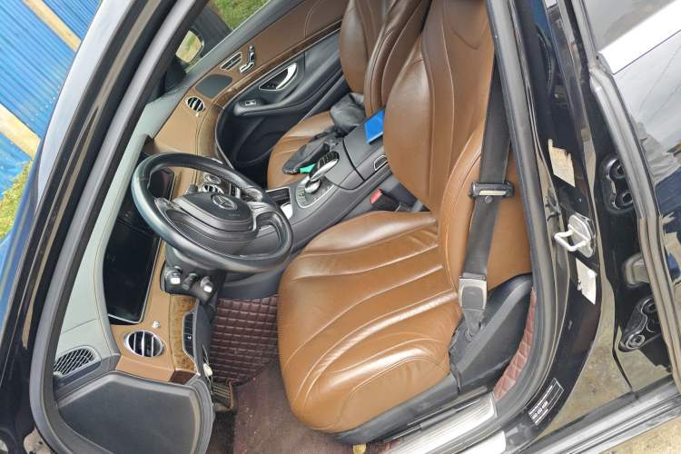 Used Mercedes-Benz S-Class 2016 S 320 L Business Model
