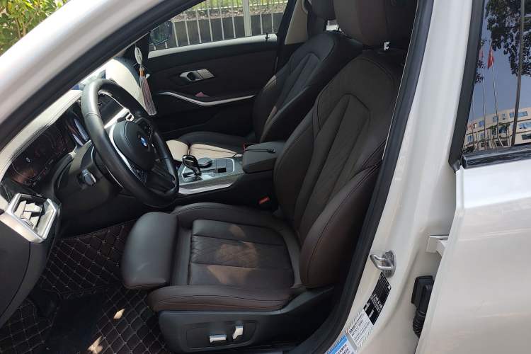 Used BMW 3 Series 2022 Revised 325i M Sport Night Edition Package
