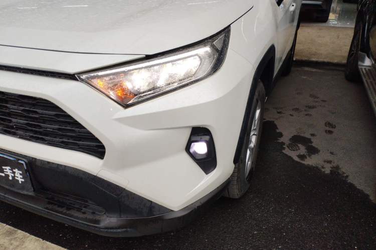 Used Toyota RAV4 2023 2.0L CVT Two-Wheel Drive Urban Edition