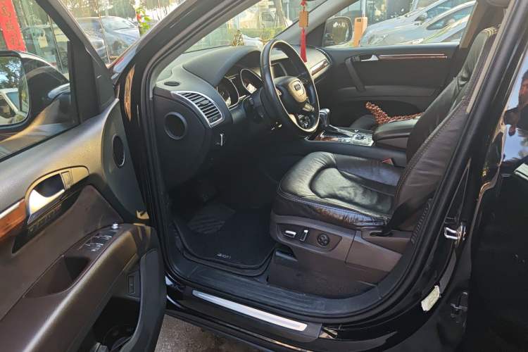 Used Audi Q7 2015 35 TFSI Ambition Edition