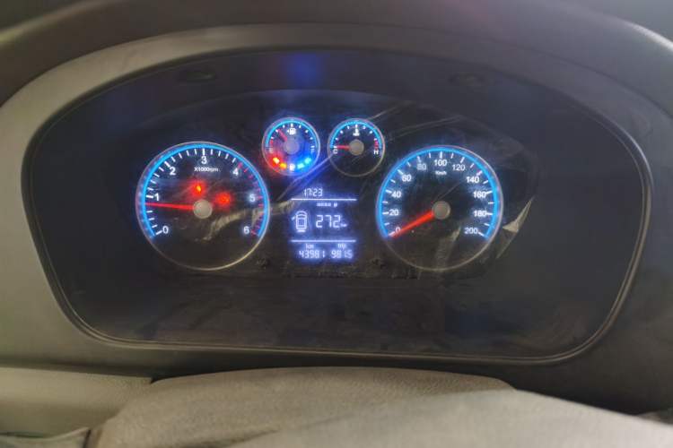 Used Foton Toano 2020 2.5T Manual Tongtu Short Wheelbase Mid-Roof 5/6-Seater 4J25TC3
