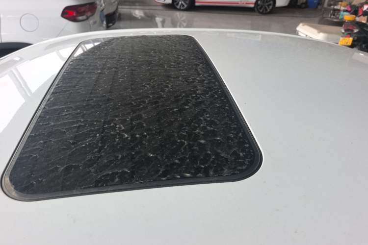 Used Roewe i5 2020 1.5L Automatic 4G Connect Luxury Flagship Edition