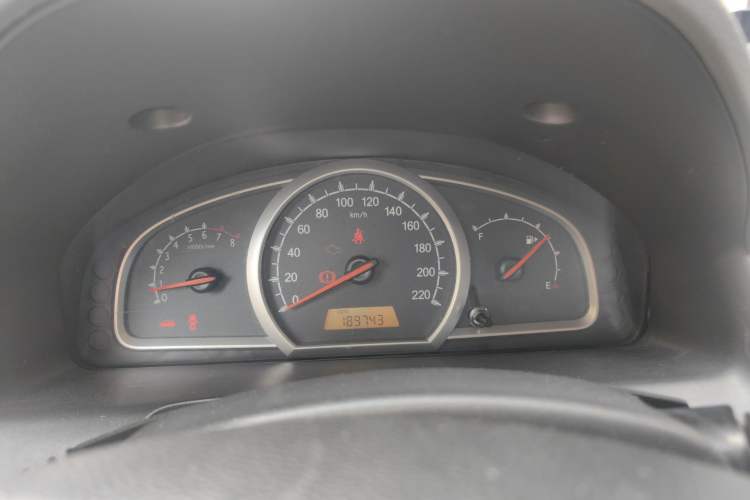 Used Baojun 630 2013 1.5L manual standard version