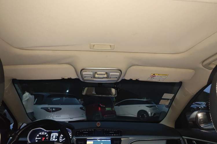 Used Geely Auto Emgrand GL 2017 1.3T Manual Elite Model
