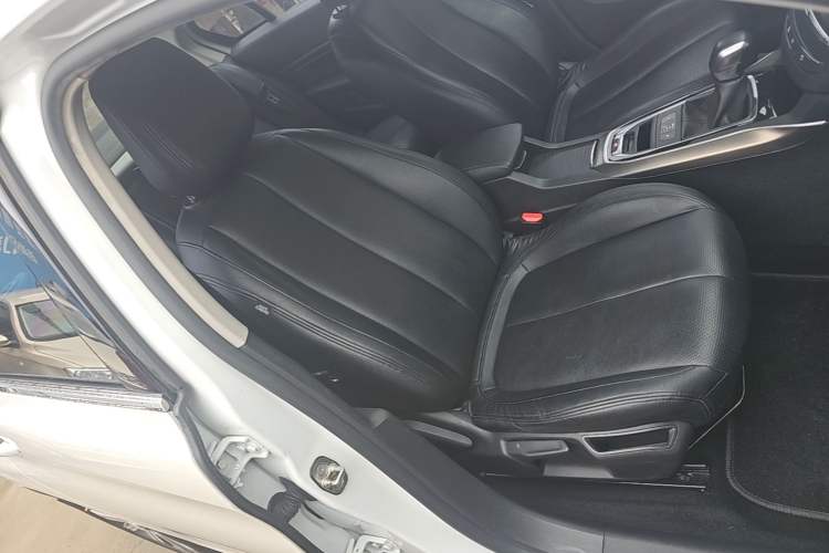 Used Peugeot 408 2015 1.2T Automatic Luxury Edition
