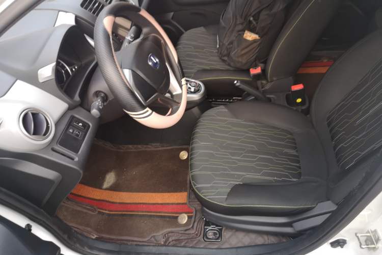 Used CHANGAN Benni E-Star 2021 National Edition Xin Yue Version Lithium Iron Phosphate (31.86 kWh)
