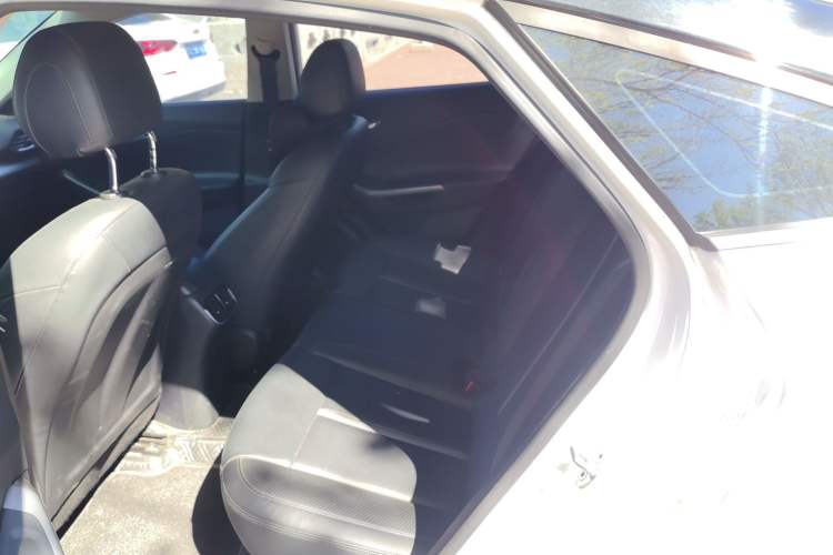 Used Hyundai Lafesta 2019 280TGDi Smart Speed Version China VI Standard Left Rear Seat