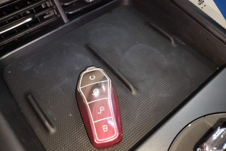 Used BYD Seal 06 New Energy 2024 DM-i 80KM Prestige Model
