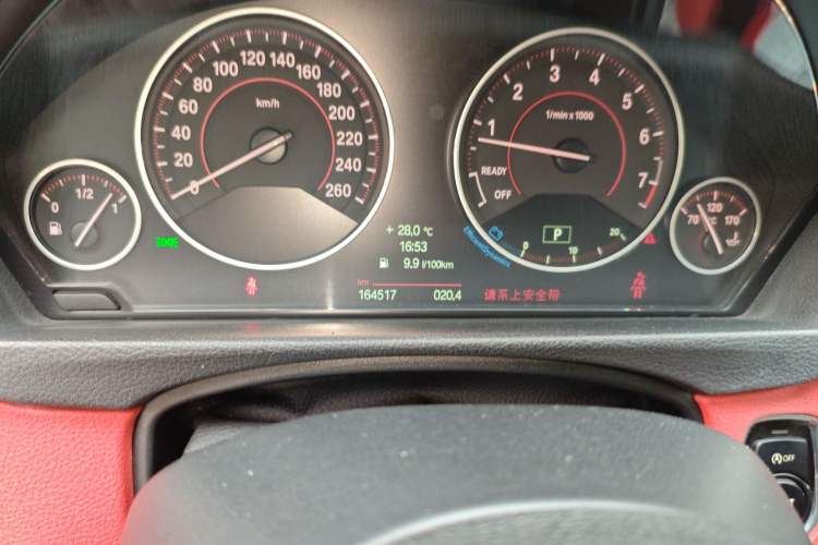 Used BMW 4 Series 2014 435i Sport Design Package Odometer Close Up