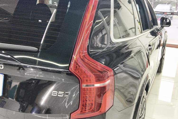 Used Volvo XC90 2021 B5 SmartDrive Luxury Edition 5-seater Exterior 3