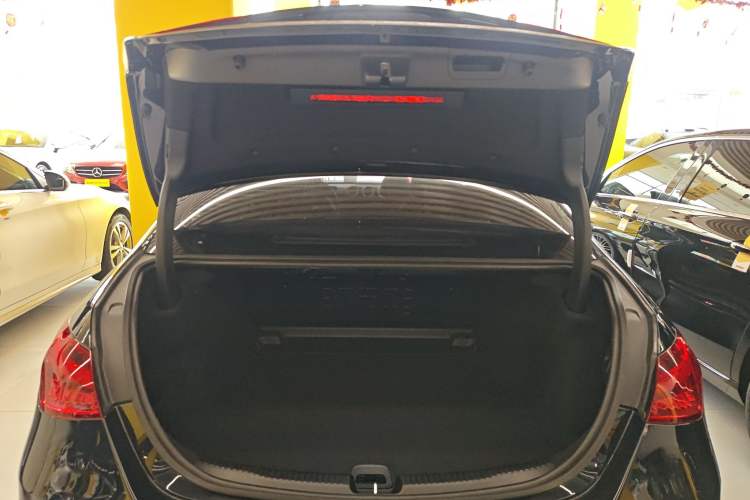 Used Mercedes-Benz C-Class 2023 Restyled C 260 L Sport Edition Trunk