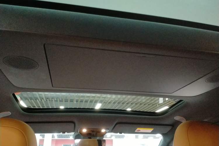 Used Li Auto Li Auto i6 2025 Model Four-Wheel-Drive Standard Type