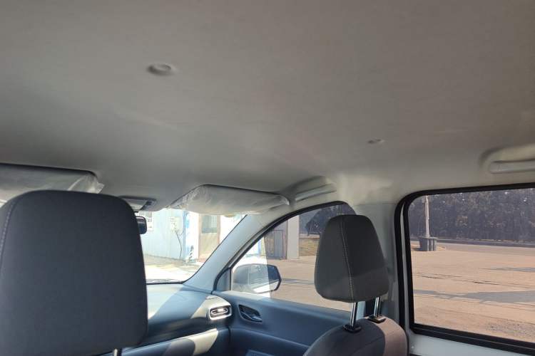 Used Wuling Hongguang New Energy 2024 All-Electric Model 300KM Practical Version